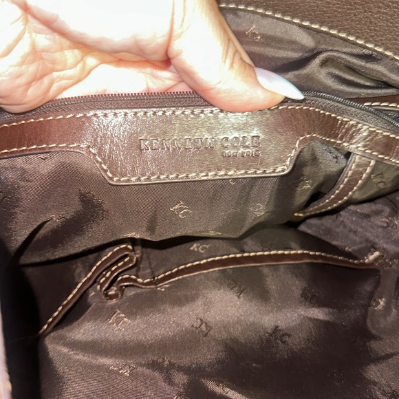 Kenneth Cole pebbled leather bag - Picture 14 of 16